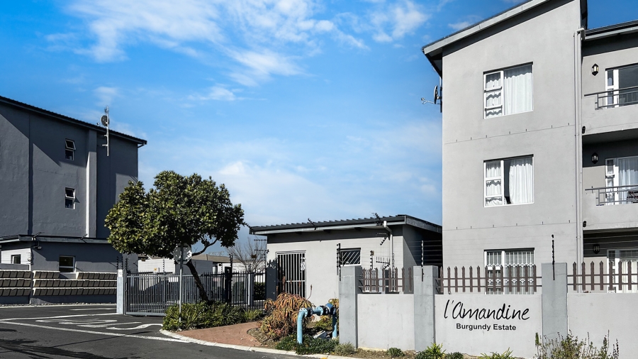 2 Bedroom Property for Sale in Burgundy Estate Western Cape
